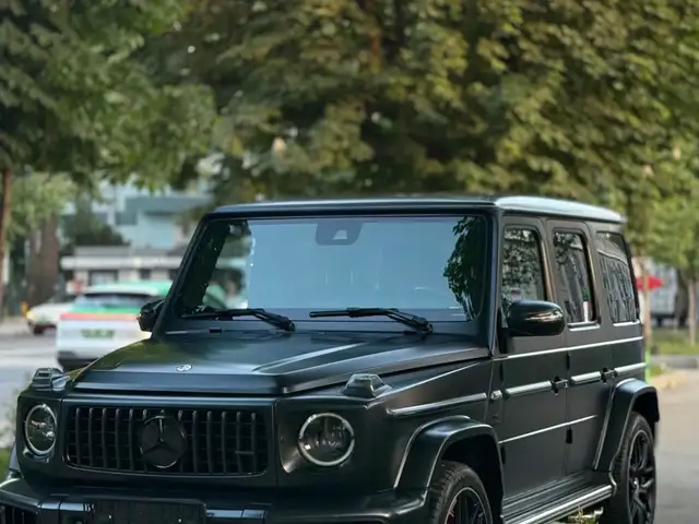 Mercedes -Benz G class 2025
