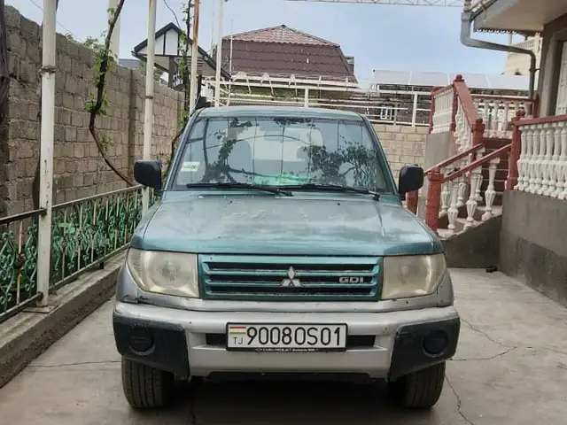 Mitsubishi Pajero 1998