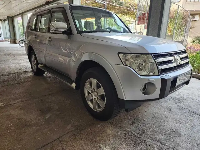 Mitsubishi Pajero 2008