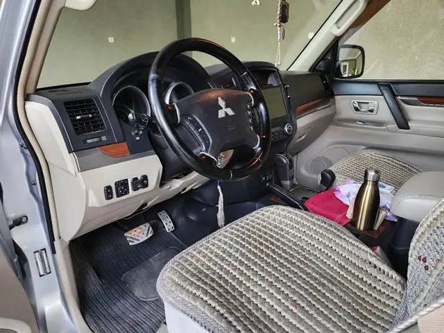Mitsubishi Pajero 2008