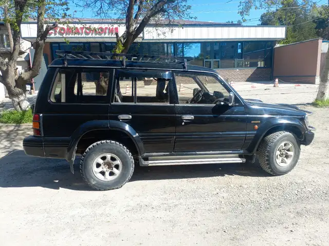 Mitsubishi Pajero 1994