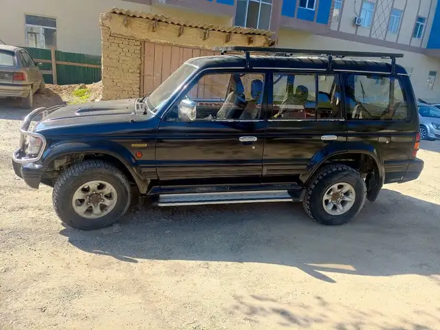 Mitsubishi Pajero 1994