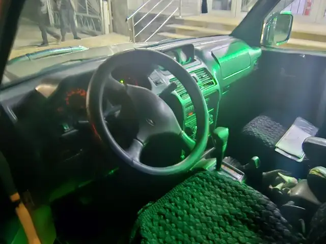 Mitsubishi Pajero 1995