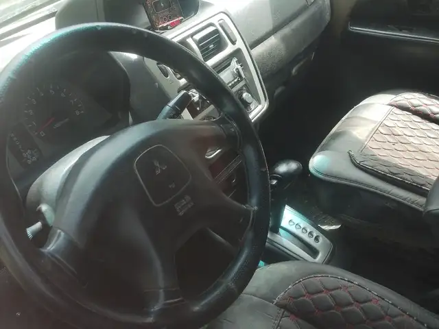Mitsubishi Pajero 2000