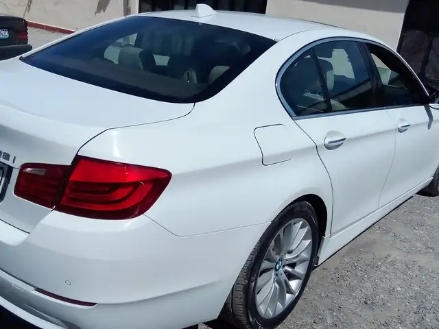 BMW 5 2012