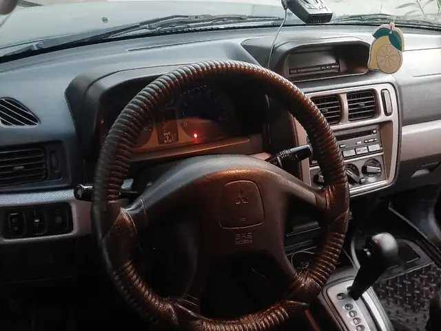 Mitsubishi Pajero Pinin 2003