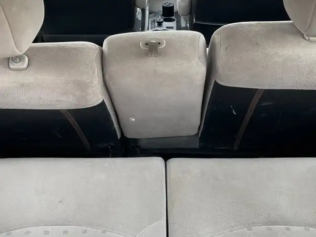 Mitsubishi Grandis 2007