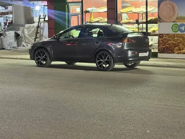 Mitsubishi Lancer 2010